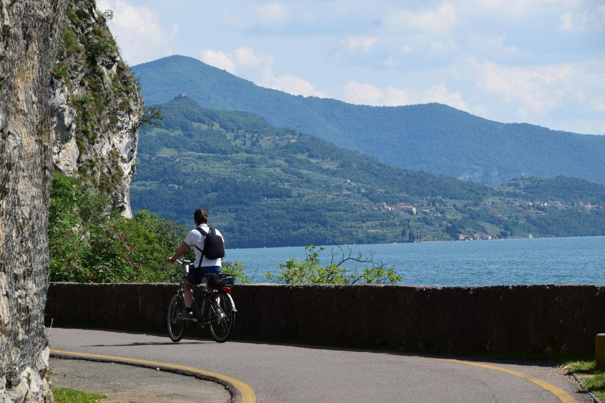 Angelo&Mari Mountain Lake Iseo Hospitality Marone Zewnętrze zdjęcie
